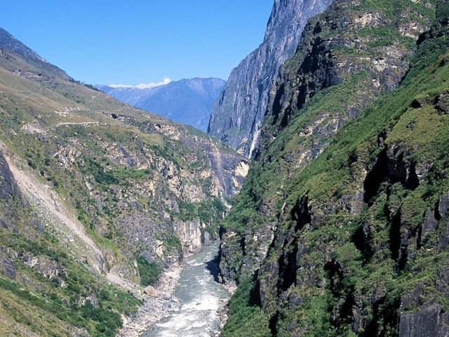 Top 8 Recommended Yunnan Winter Hiking Routes