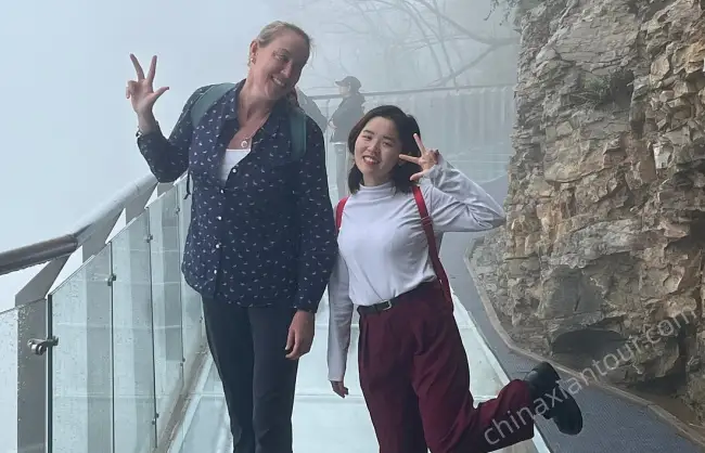 Friends Zhangjiajie tour