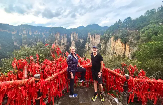 Friends Zhangjiajie tour