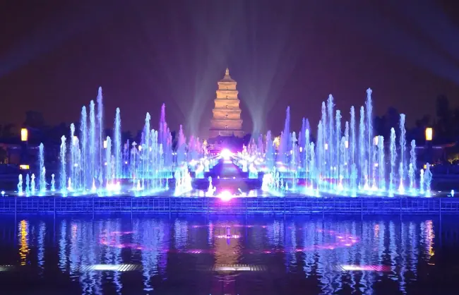 Big Wild Goose Pagoda Music Fountain - China Xian Tour: Private & Tailor-Made China Tours Visit Big Wild Goose Pagoda Music Fountain on Xian tours