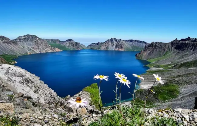 Changbai Mountain Heavenly Lake - China Xian Tour: Private & Tailor-Made China Tours Changbai Mountain Heavenly Lake