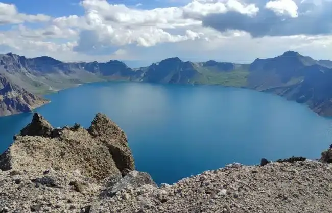 Changbai-Mountain-North-Slope-Scenic-Area - China Xian Tour: Private & Tailor-Made China Tours North Slope Scenic Area of Changbai Mountain