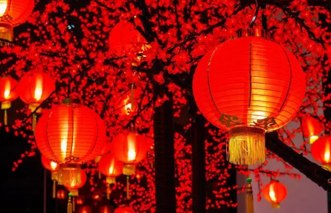 Traditional Chinese Customs to Celebrate CNY