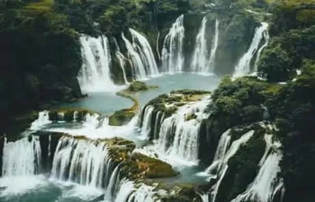 Detian-Waterfall - China Xian Tour: Private & Tailor-Made China Tours Detian Waterfall in Nanning