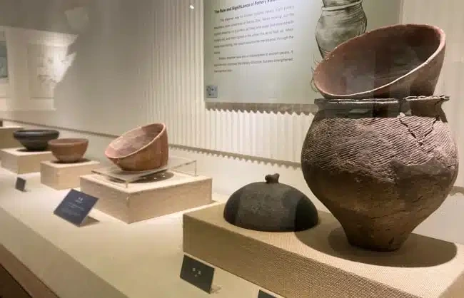 Displays in Xian Banpo Museum