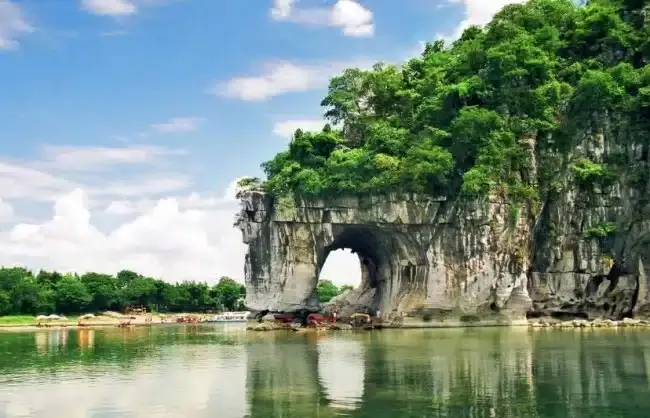 Guilin Elephant Trunk Hill