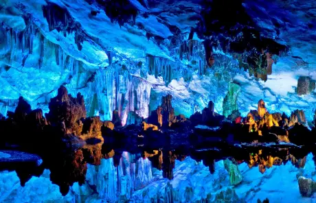 Private Guilin tours with Reed Flute cave