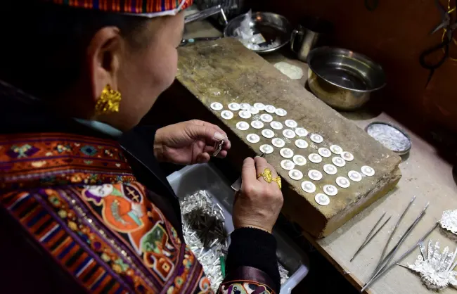 Guizhou Silver Making - China Xian Tour: Private & Tailor-Made China Tours Guizhou Silver Making