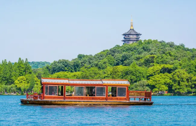 Hangzhou West Lake Boat Trip