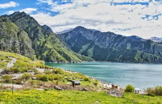 Heavenly Lake - China Xian Tour: Private & Tailor-Made China Tours Xinjiang Heavenly Lake