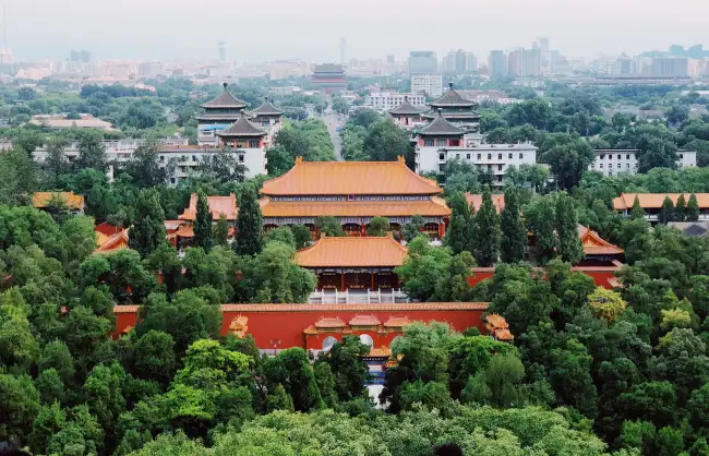 Jingshan Park Beijing - China Xian Tour: Private & Tailor-Made China Tours Jingshan Park Beijing