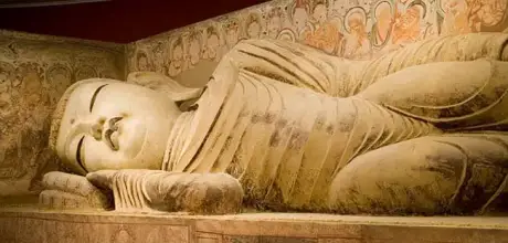 Top Silk Road tours with Mogao Grottoes