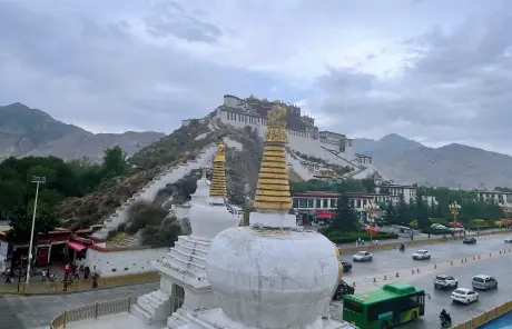 patala-palace-lhasa-tibet - China Xian Tour: Private & Tailor-Made China Tours Tibet tour with Potala Palace