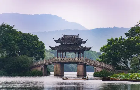 China Hangzhou tour to the West Lake