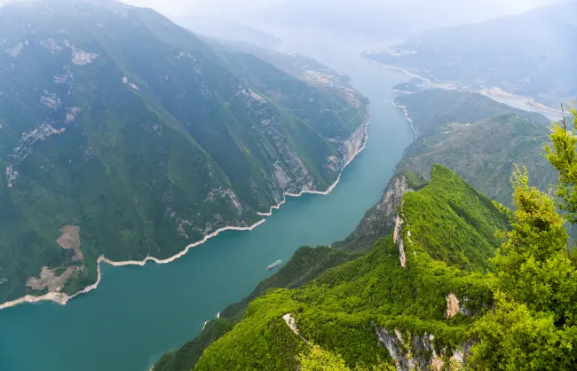 Qutang Gorge Yangtze River Cruise