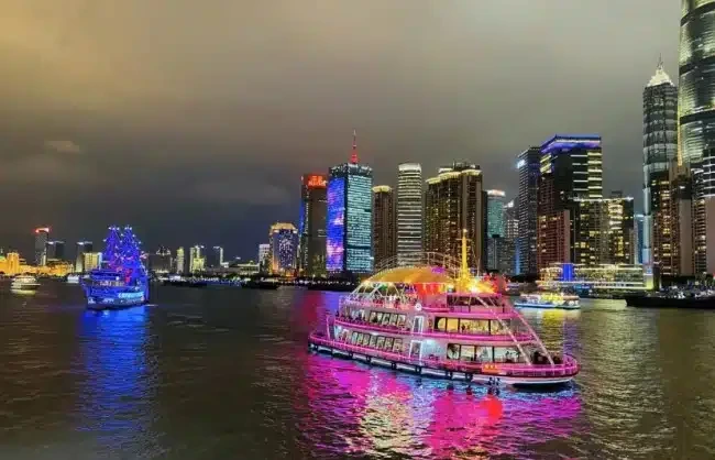 Shanghai-Huangpu-River-Night-Cruise - China Xian Tour: Private & Tailor-Made China Tours Shanghai Huangpu River Night Cruise