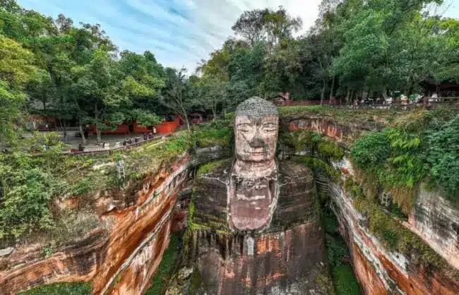 Sichuan-Leshan-Giant-Buddha