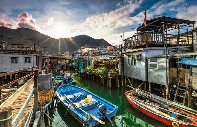 Tai O Fishing Village: A Serene Thousand-Year-Old Village in Hong Kong