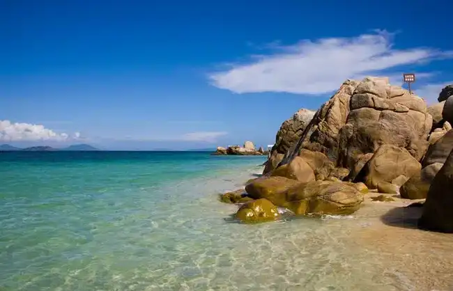 Wuzhizhou Island in Sanya