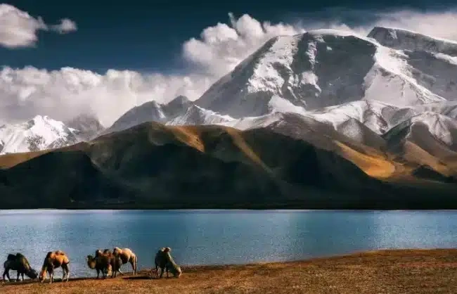 Xinjiang Karakuri Lake