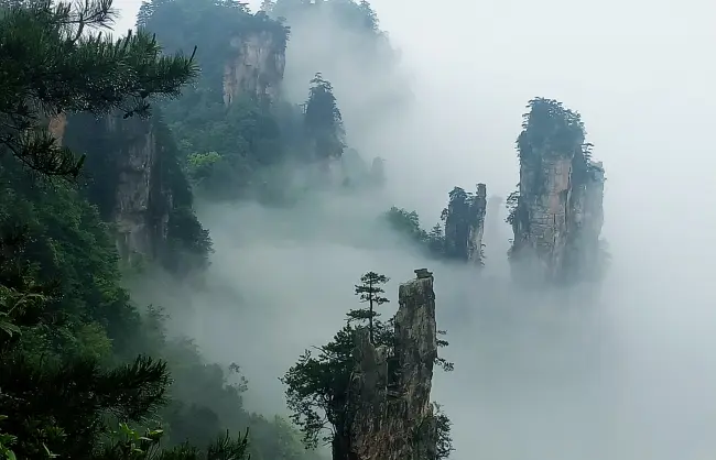 zhangjiajie-weather-conditions - China Xian Tour: Private & Tailor-Made China Tours Zhangjiajie weather conditions